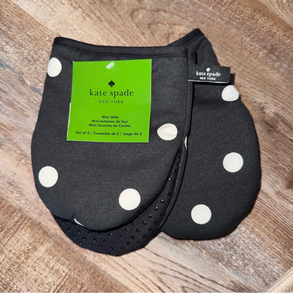 Kate Spade New York Mini Oven Mitt Set